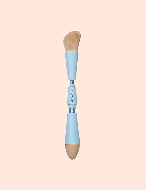 4 In 1 Makeup Brush