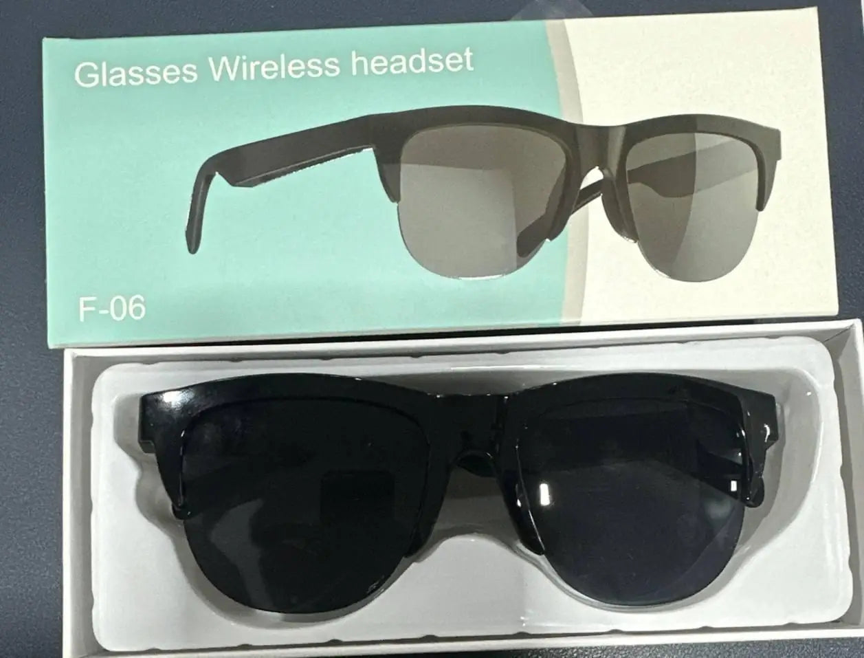 Women's Wireless Bluetooth Sunglasses Open Ear Music Hands-free Cal...