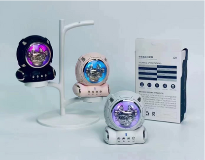 2 in 1 Space Cat Wireless Speaker & Night Light