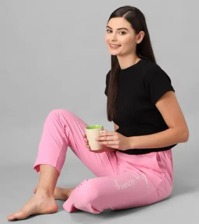 Cotton Blend Straight Fit Trouser For Women Pink, M